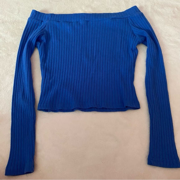 ROMWE Women’s Ribbed Pleated Off-The-Shoulder Long Sleeve Crop Top blue, size M - Picture 4 of 7